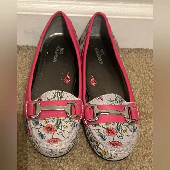 Ros Hommerson Womens Floral Loafers Regina Pink Leather Slip on Size 5M - Picture 2 of 6